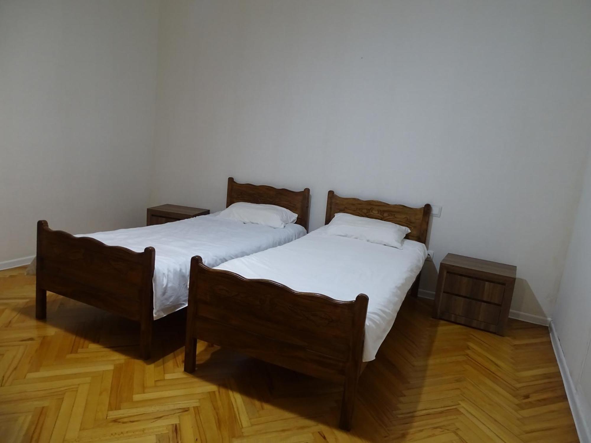 Vake Super Quiet And Comfy Apartment With A Yard Тбилиси Екстериор снимка